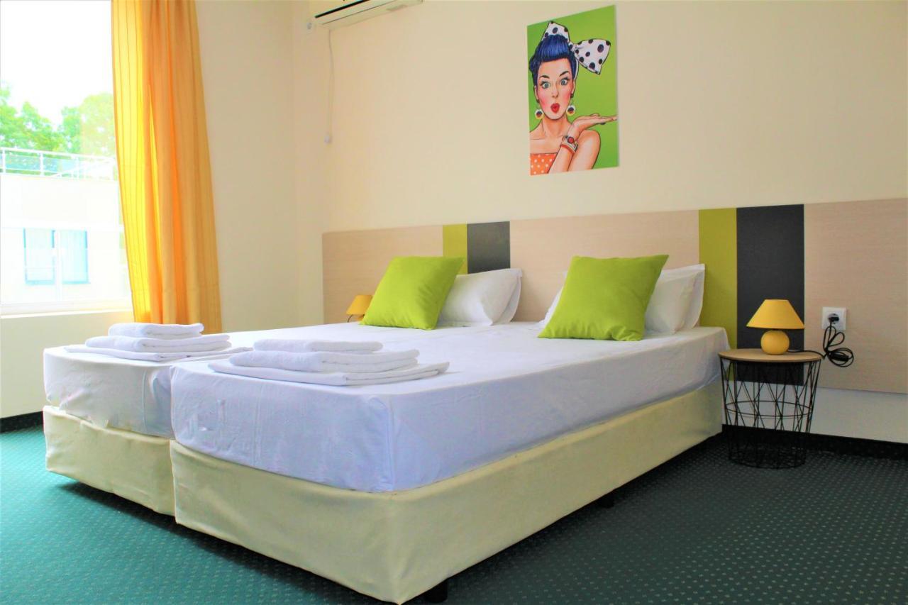 Pop Art Hotel Primorsko Dış mekan fotoğraf