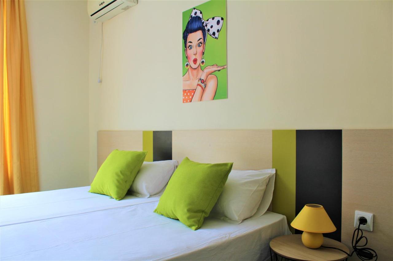 Pop Art Hotel Primorsko Dış mekan fotoğraf